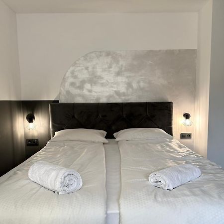L&L Rooms Maribor Exterior photo